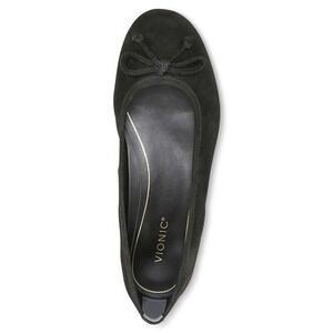NWOT Vionic 7 Callisto Suede Black Ballerina Flats Round Toe 129896